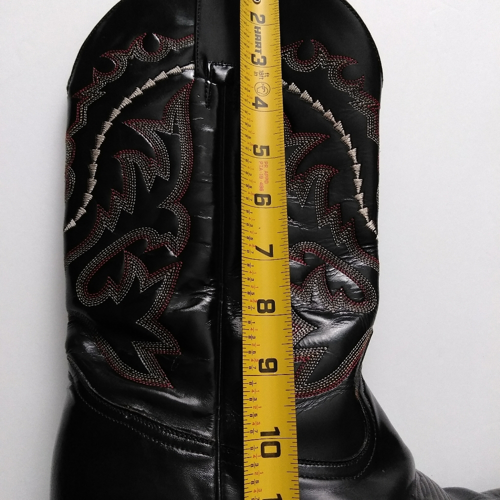Boots - Picture 12 of 12